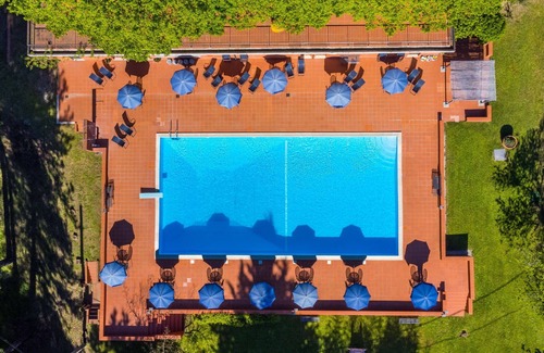 San Vivaldo Villa | Cosy apartment in villa for 8 people with WIFI, pool, TV, terrace and pets allowed