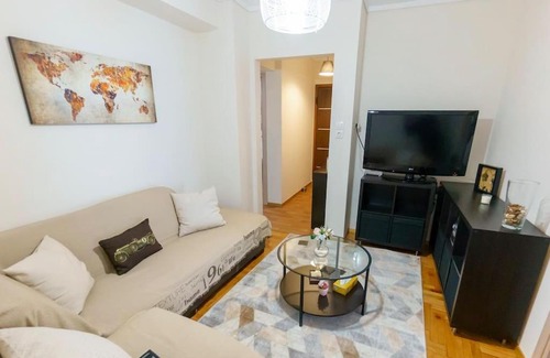 Ampelokipoi-Menemeni Apartment | Cosy apartment near the city centre