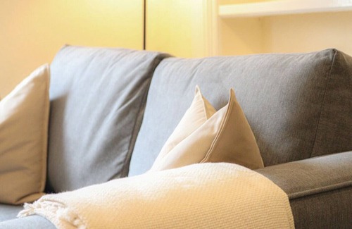 Ardrossan Apartment | Cosy Ardrossan Apartment