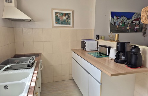Tarascon-sur-Ariege Apartment | Cosy "champagne" mountain & nature gîte Tarascon/Ariège