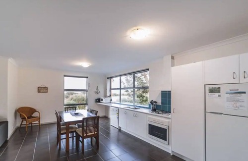 Kronkup Apartment | Cosy Corner Seaview Apartments