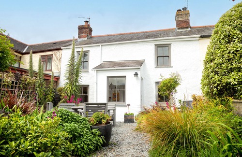 Probus Cottage | Cosy Cornish Cottage With Character and Charm