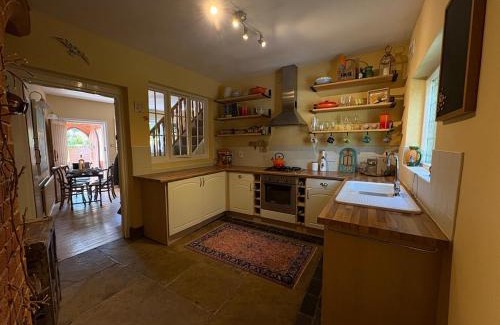 Melbourne House | Cosy Cottage in Melbourne