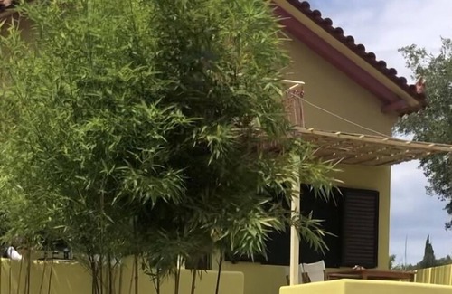 Pylos-Nestoras Cottage | Cosy cottage maisonette -5 min from the beach!