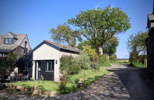 Hartland House | Cosy cottage near Hartland Village