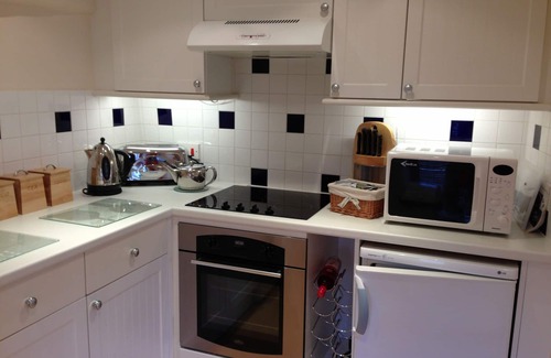 Wrafton Cottage | Cosy Courtyard Cottage ideal location for exploring North Devon area