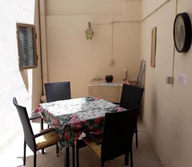 Bugibba Apartment | Cosy Family Apt Near the Sea