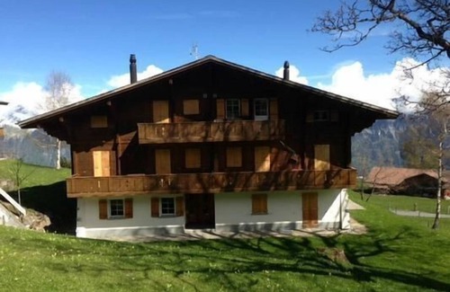 Axalp Apartment | Cosy holiday flat on the Axalp
