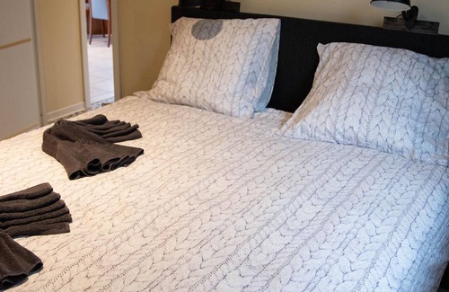 Thon-Samson House | Cosy holiday home in Andenne with terrace