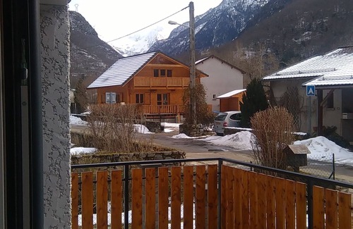 Orlu House | COSY HOUSE MOUNTAIN VIEW, ON ORLU GARDEN 5mn AX LES THERMES IDEALE FAMILLE