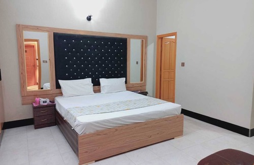 Gulshan-E-Jamal House | Cosy Inn Guest House Karachi