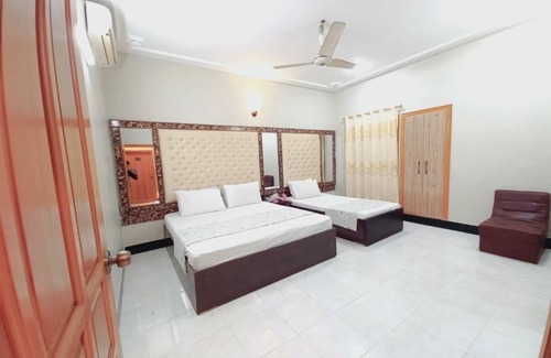 Gulshan-E-Jamal House | Cosy Inn Guest House Karachi