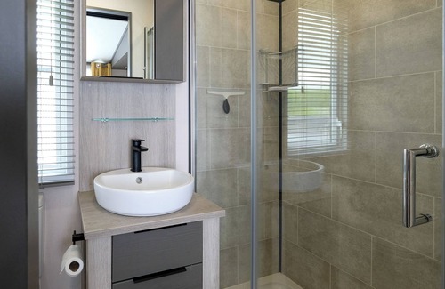 Ryde Cabin | Cosy Isle of Wight Lodge, just a few minutes away from St Helens Duver