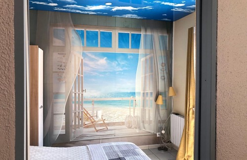 Mediterranee Apartment | Cosy seaside T2100m.- Beach center.Elevator-air conditioning-secured garage