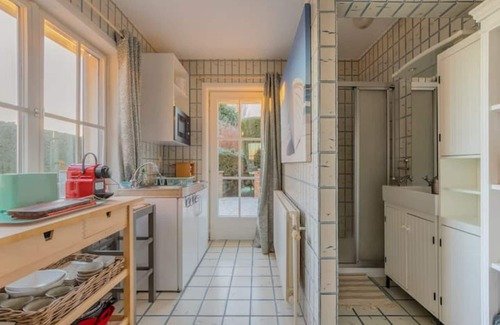 Courcelles Apartment | Cosy studio 10 minutes from Charleroi airport