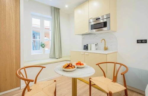 Sainte-Maxime - Saint-Tropez Apartment | Cosy Studio - Hyper Centre St Tropez