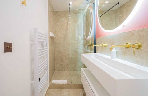 Sainte-Maxime - Saint-Tropez Apartment | Cosy Studio - Hyper Centre St Tropez