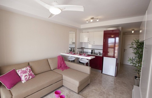 Almerimar Apartment | Cosy Studio: in city centre @ beach and golf