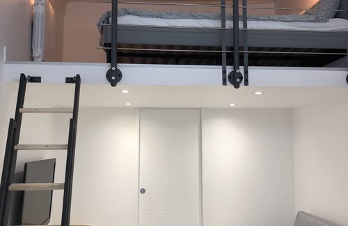 1st Arrondissement Apartment | Cosy studio renovated to new in Lyon 1st near Place Rouville