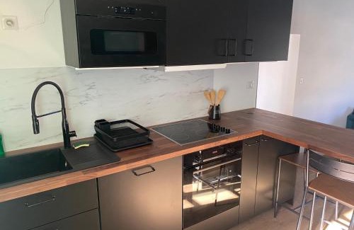 Vieillevigne Apartment | Cosy T3 dans corps de ferme l écureuil