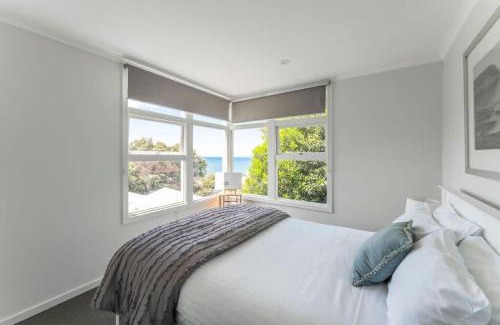 Montello Apartment | Cosy Unit With a Sea View