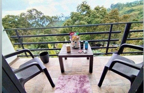 San Antonio del Tequendama Cabin | Cottage with Jacuzzi in the forest