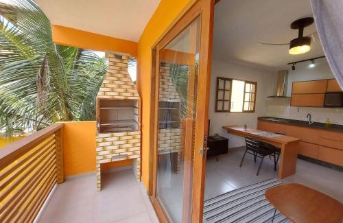 Jabaquara Apartment | Cotia - Novo Flat com Piscina, 50mts da praia, churrasqueira privativa, ar con, wi-fi, netflix, garagem