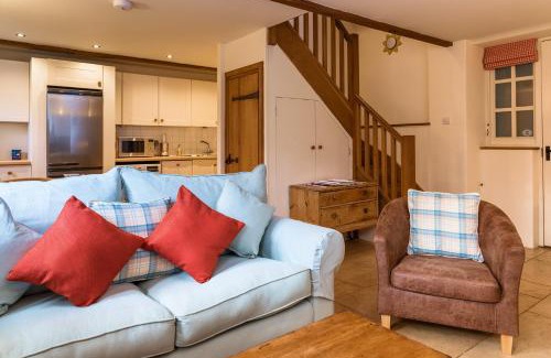 Witney House | Cottage 2 New Yatt Farm