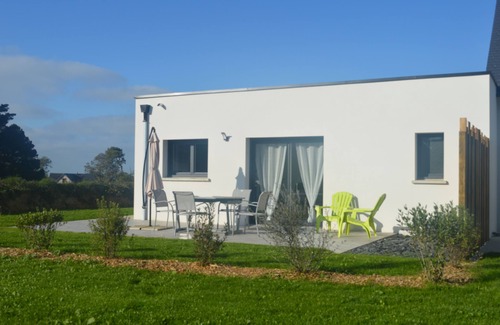 Penvenan House | Cottage 500 m from the beach and the port - Modern and new