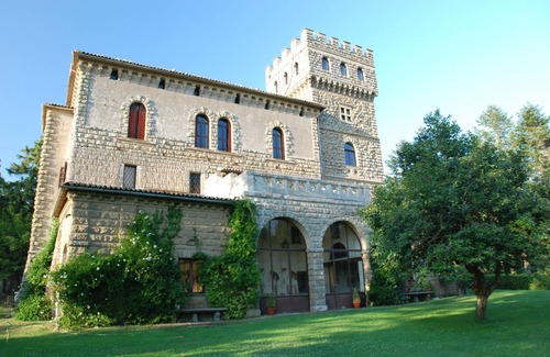 Grotte di Castro Cottage | Cottage con Piscina, Veranda, Giardino e Parcheggio Privato