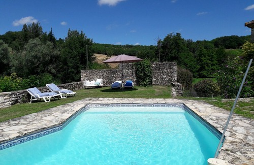 Castelnau-Montratier-Sainte-Alauzie House | Cottage 'Dans Hameau' with Private Pool, Private Terrace and Wi-Fi