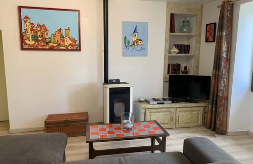 Saint-Cirq-Lapopie House | Cottage for 4 people on the heights of St Cirq Lapopie.