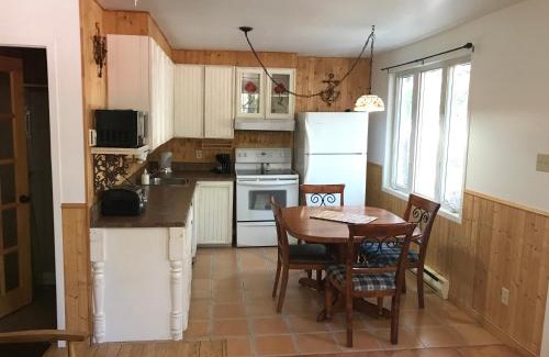 Maria-Chapdelaine Ski Chalet | Cottage for rent for vacations in nature - near Lac-à-Jim