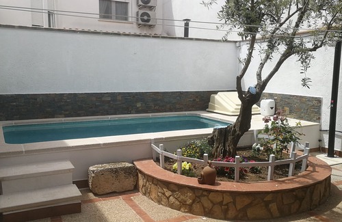 Villamalea Ski Chalet | Cottage (full rental) Río Cabriel for 8 people