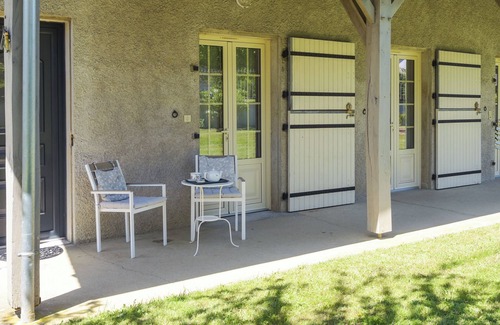 Lagarde House | Cottage 'Gîte De La Douloustre' with Mountain View, Private Terrace and Air Conditioning