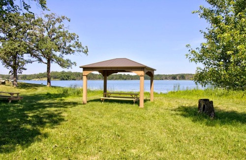 Clitherall Cottage | Cottage I | Escape to the Tranquil Beauty at Spitzer Lake ! | Legacy Lakeside Resort