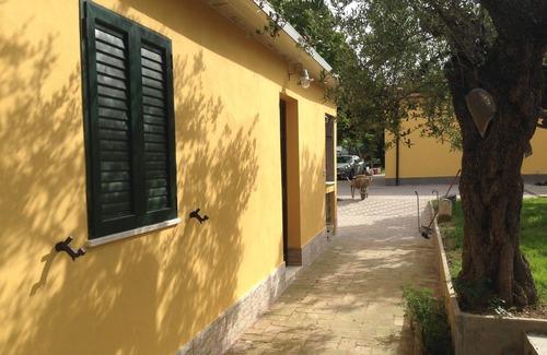 Pianella House | Cottage in the countryside … and more