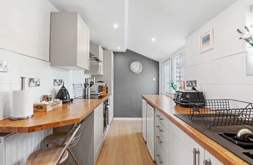 Evesham House | Cottage In Worcestershire