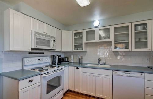 Cannonville Cottage | Cottage Near Bryce Canyon & Zion National Parks!