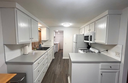 Newaygo Cottage | Cottage on Croton with a hot tub!