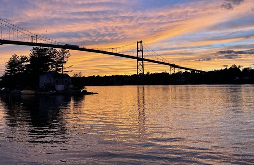 Alexandria Bay Cottage | Cottage on the St Lawrence River In the Thousand Islands Alexandria Bay.