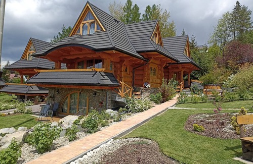 Bukowina Tatrzanska Ski Chalet | COTTAGE POWDER WITH PRIVATE JACUZZI