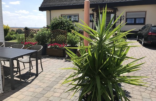 Lieg House | Cottage Wine Family friendly 2-10 people