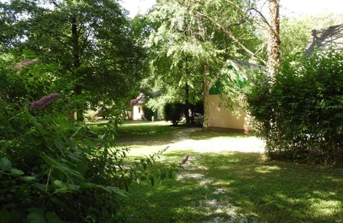 Grand-Vabre Cottage | Cottage with private jacuzzi