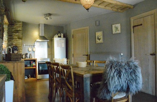 Our Cottage | Cottage with Foosball & Garden