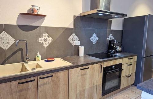 Cherves-Richemont Cottage | Cottage with 3 bedrooms, private garden, 12 bikes, near Cognac