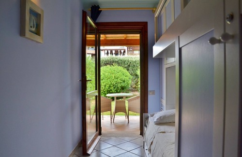 Sant'Elmo Resort | Cottage with garden and barbecue 100 m from the sea