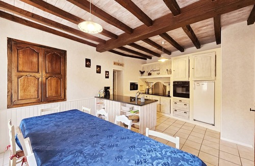 La Couronne Cottage | Cottage with swimming pool The hollow of the wolf