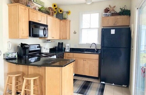 Summer Village Cottage | Cottages at Summer Village, fully furnished cottage, Wi-fi, heated pools, hot tub