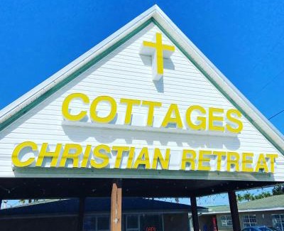 Kiska Beach House | Cottages Christian Retreat